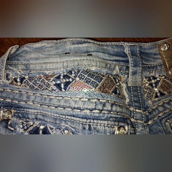 Miss Me Light Wash Cuffed Capri JE5831P5 Jeans Pre-owned - Picture 14 of 16